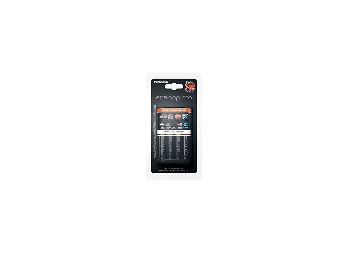 Carregador Panasonic BQ-CC55E, com bateria 4x Eneloop Pro Ni-MH AA
